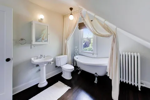 $3,395,000 | 1218 Sheridan Road, Evanston, IL 60202
