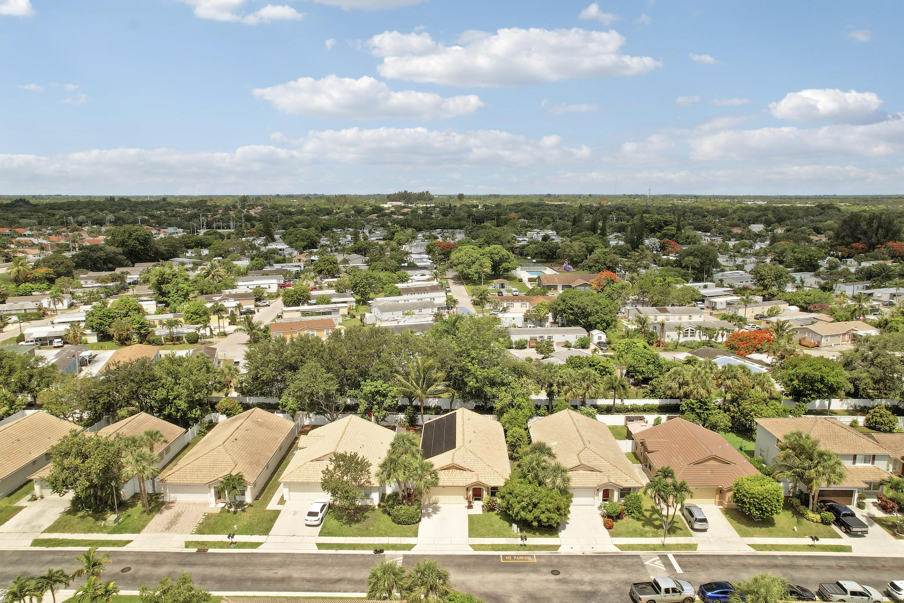 1017 Fosters Mill Road Boynton Beach, FL 33436 - Photo 5 of 44 Aerials-4