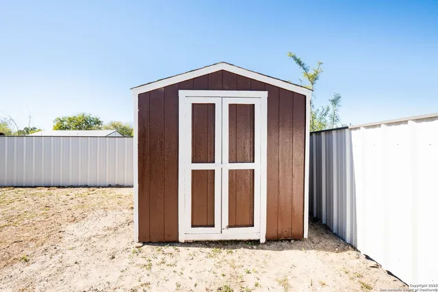 $140,000 | 1320 Ruhmann Street, Kenedy, TX 78119