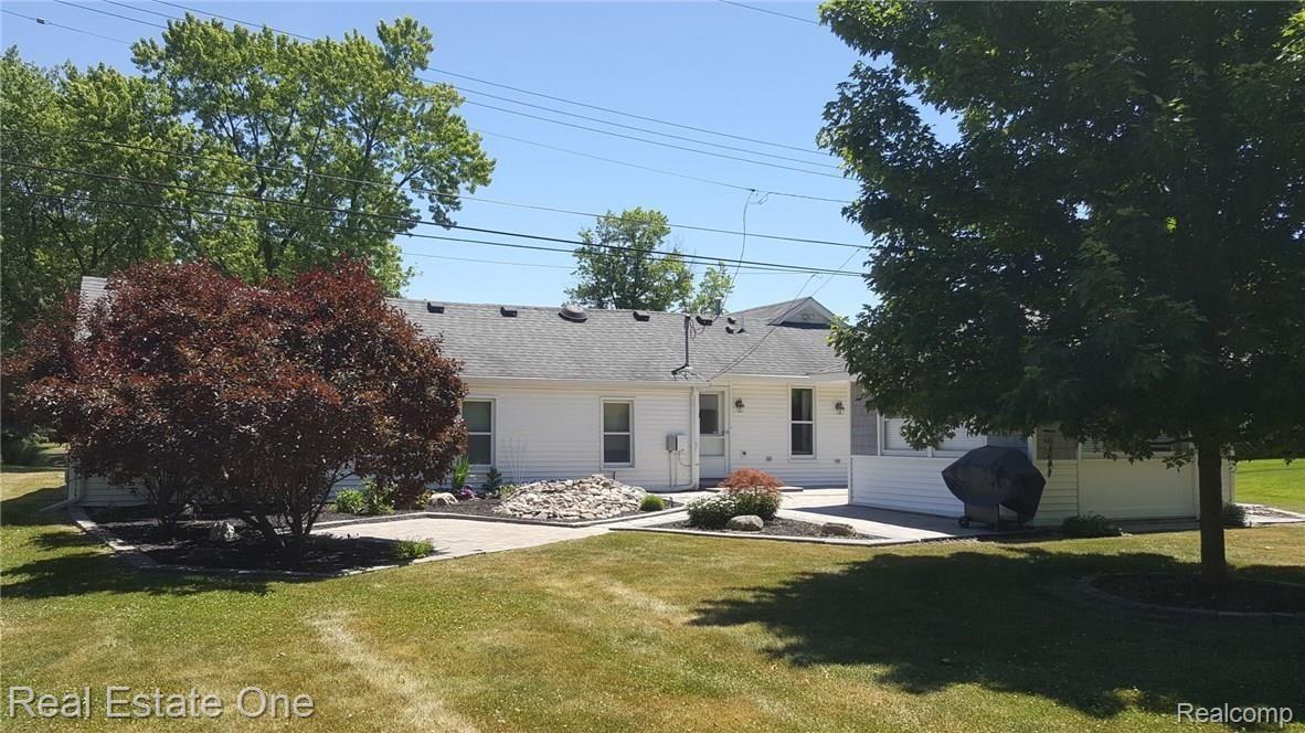 2904 Dearborn Avenue Rochester, MI 48309 - Photo 2 of 5 Rear Photo.jpg