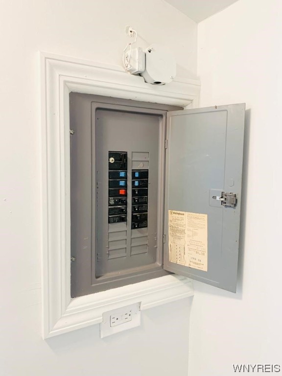 15 Shields Avenue Buffalo, NY 14213 - Photo 27 of 32