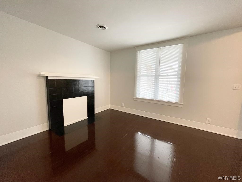 15 Shields Avenue Buffalo, NY 14213 - Photo 5 of 32