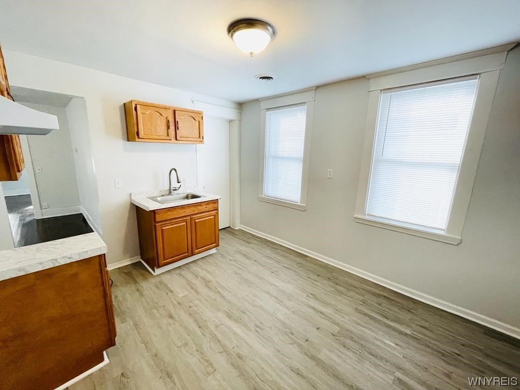 15 Shields Avenue Buffalo, NY 14213 - Photo 10 of 32