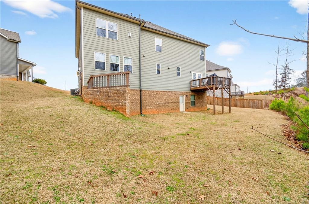 3481 Jasmine Way Atlanta, GA 30331 - Photo 37 of 41 a view of a house with a outdoor space
