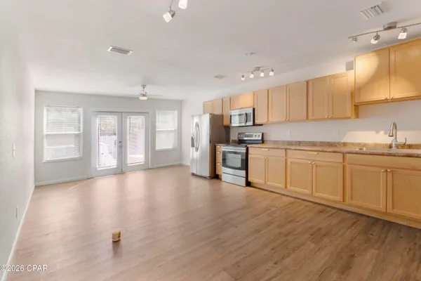 $1,500 | 4455 West 19th Street, Unit 16, Panama City, FL 32405
