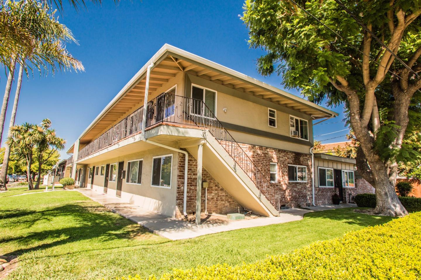 270 Dunster Drive Campbell, CA 95008 - Photo 3 of 19