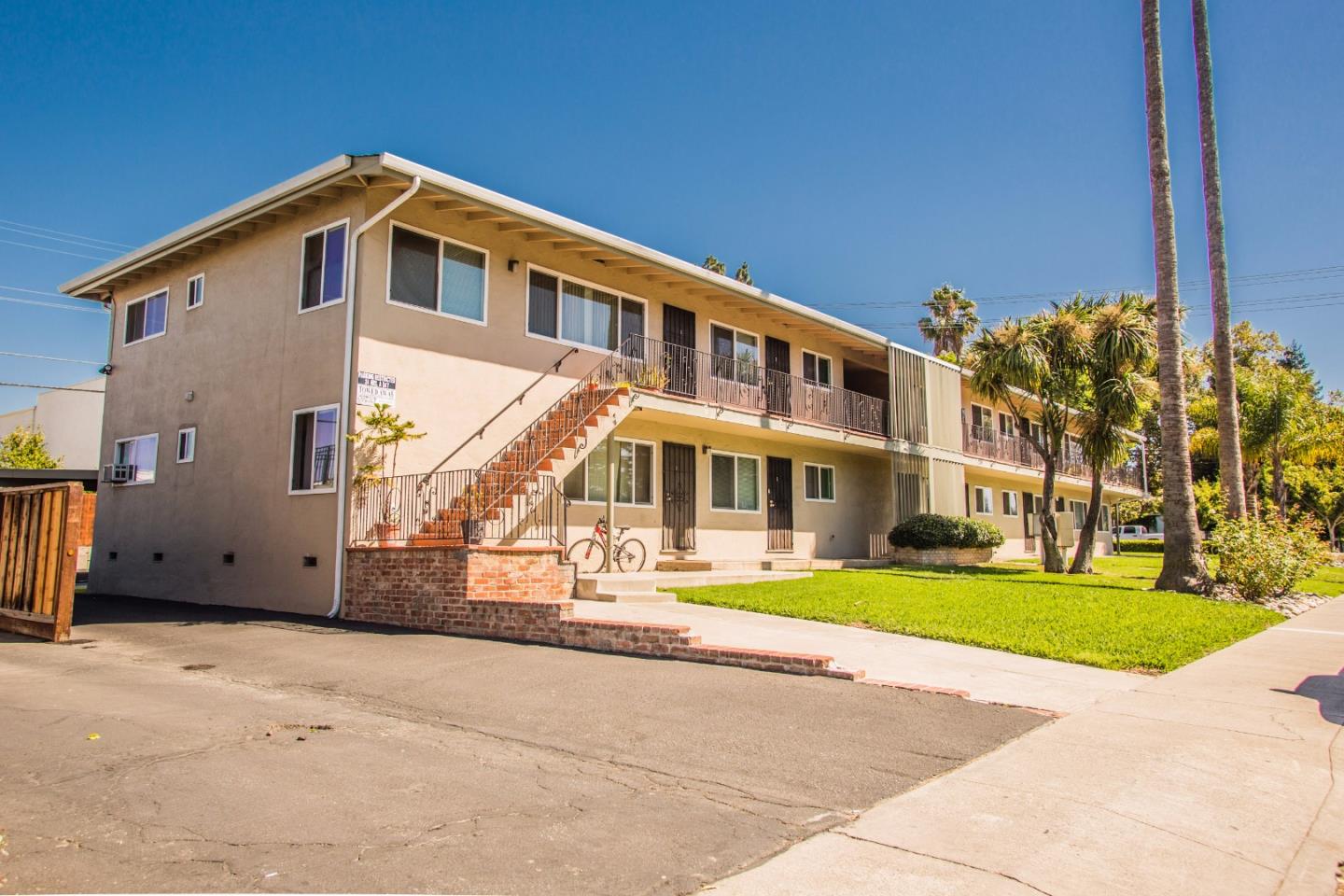 270 Dunster Drive Campbell, CA 95008 - Photo 5 of 19