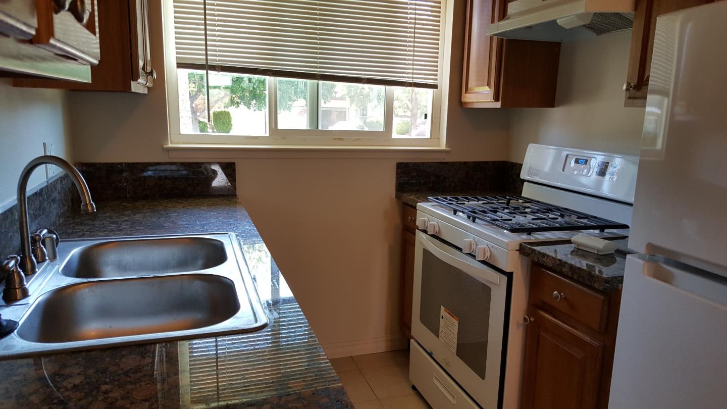 270 Dunster Drive Campbell, CA 95008 - Photo 7 of 19