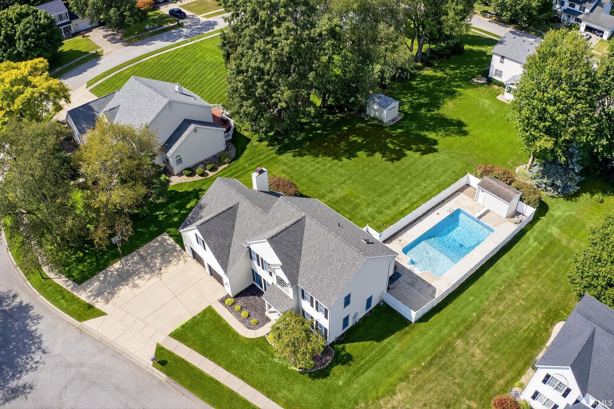 13891 Lexington Circle North Granger, IN 46530 - Photo 2 of 36