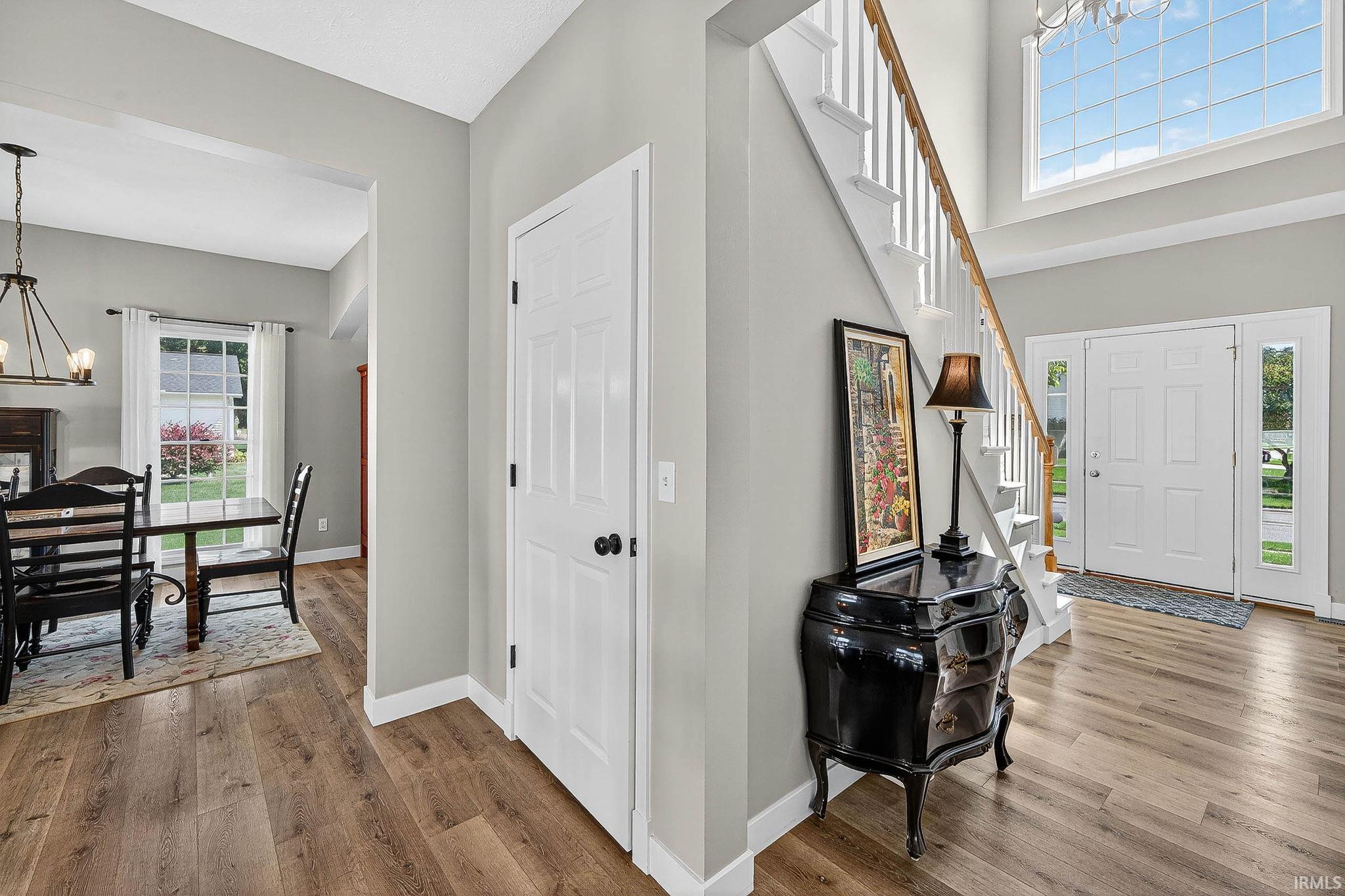 13891 Lexington Circle North Granger, IN 46530 - Photo 6 of 36