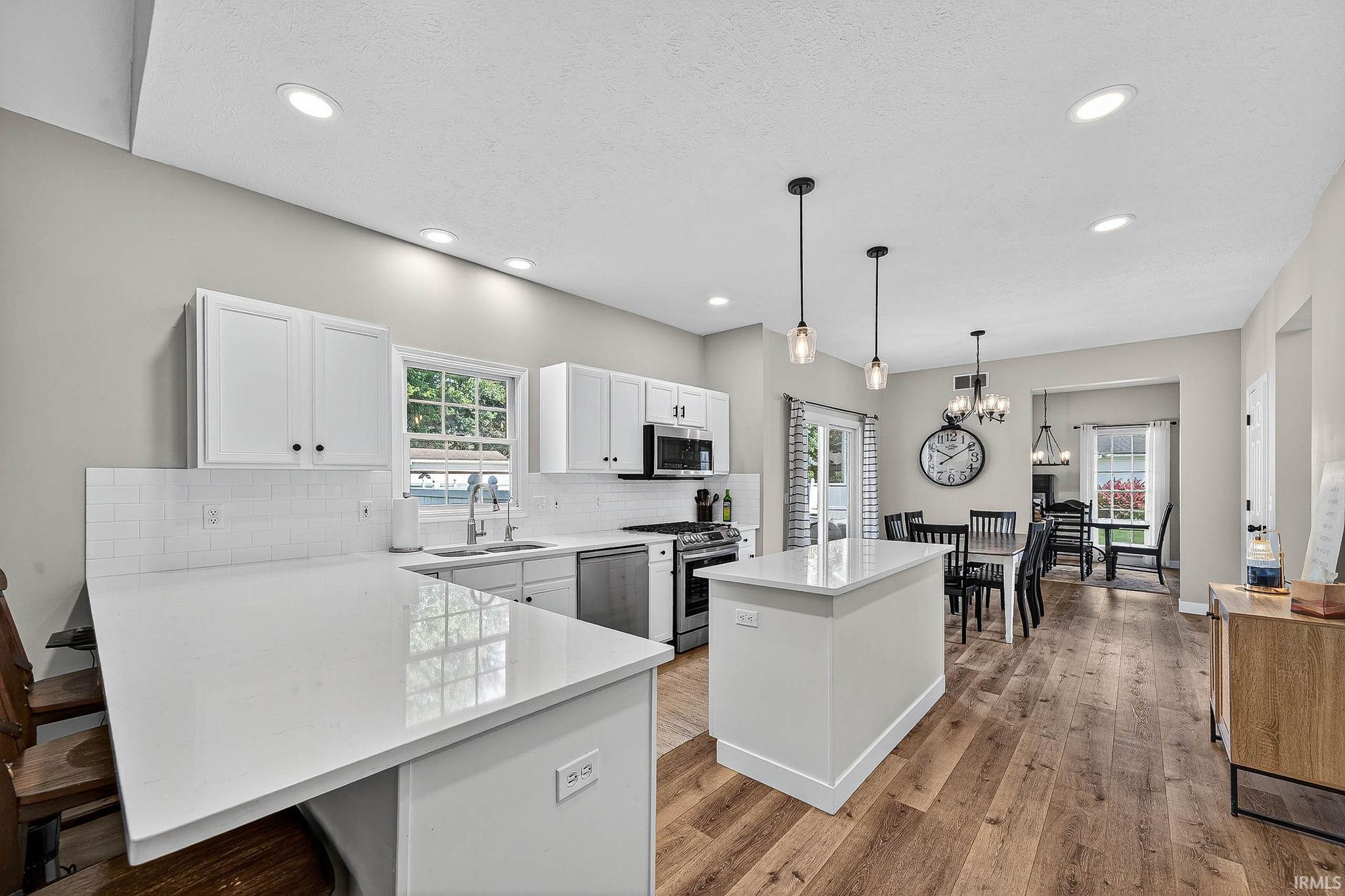 13891 Lexington Circle North Granger, IN 46530 - Photo 9 of 36