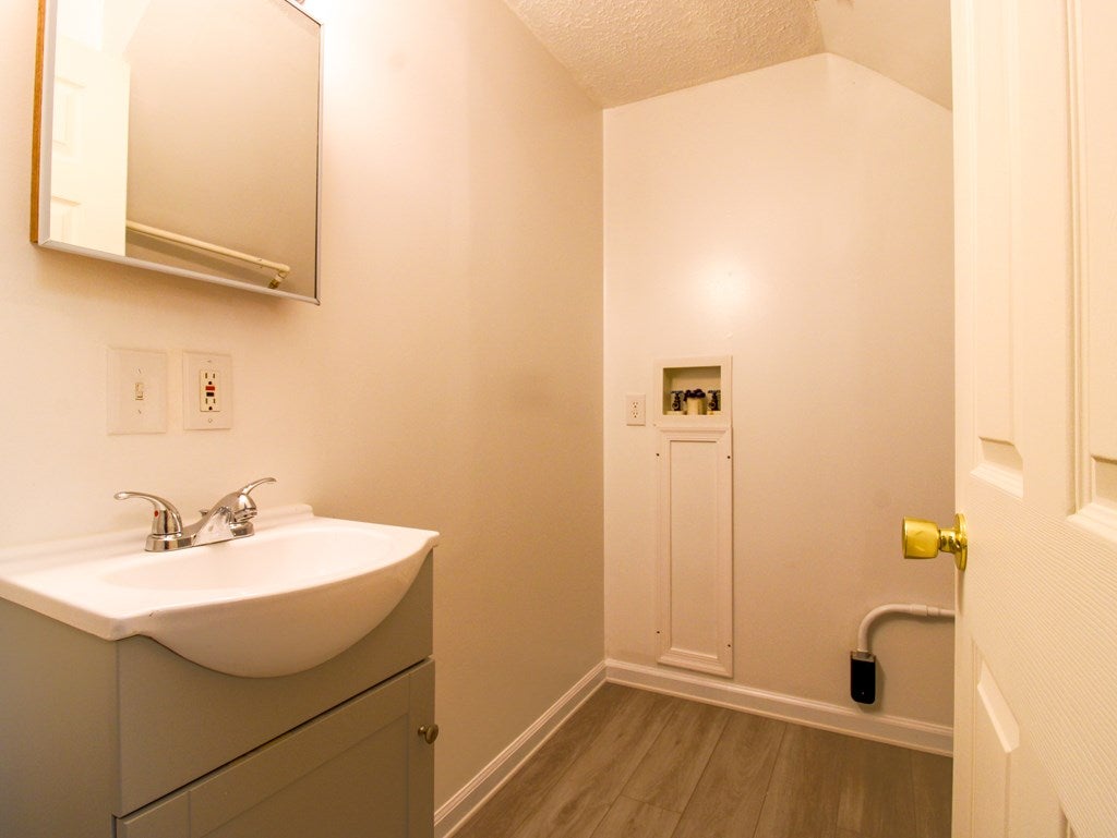 554 Virginia Highlander Road Sugar Grove, VA 24375 - Photo 11 of 37 Gallery Image 11