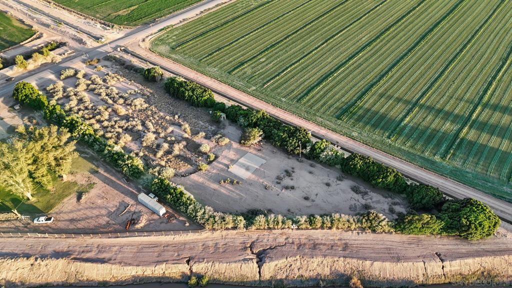 2465 Meloland Road El Centro, CA 92243 - Photo 26 of 26