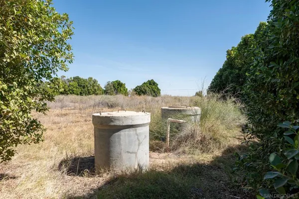 $250,000 | 2465 Meloland Road, El Centro, CA 92243