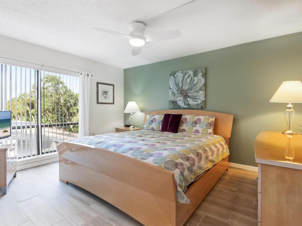6157 Midnight Pass Road, Unit E12 Sarasota, FL 34242 - Photo 10 of 54