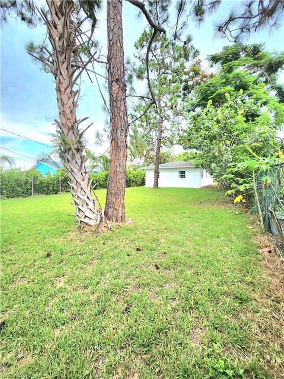 273 Porter Street Naples, FL 34113 - Photo 4 of 18 Gallery Image 4