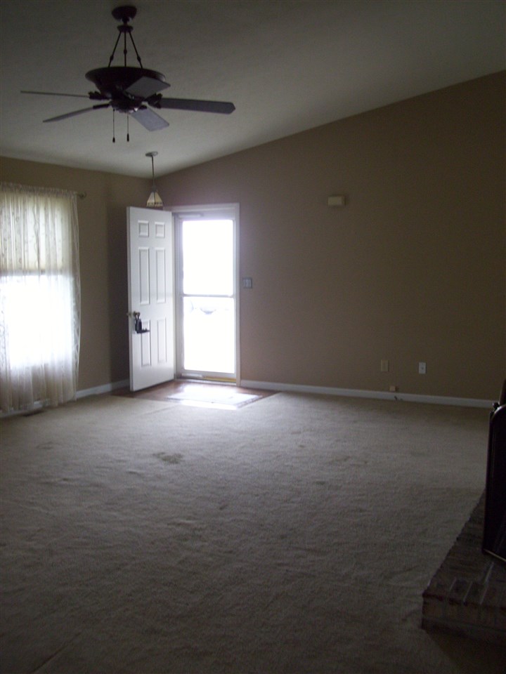 5945 West Division Road Tipton, IN 46072 - Photo 3 of 20 Gallery Image 3