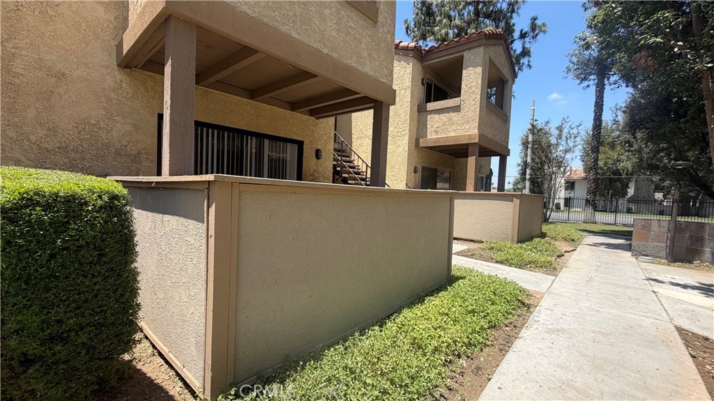 1140 West Blaine Street, Unit 101 Riverside, CA 92507 - Photo 6 of 10
