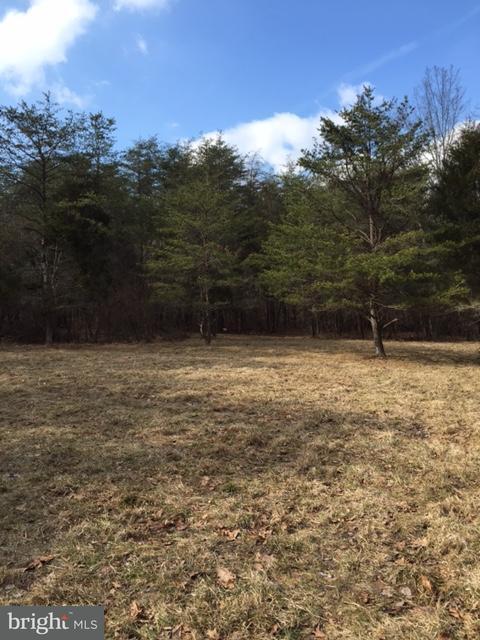 175 Lisburn Road Wellsville, PA 17365 - Photo 10 of 13