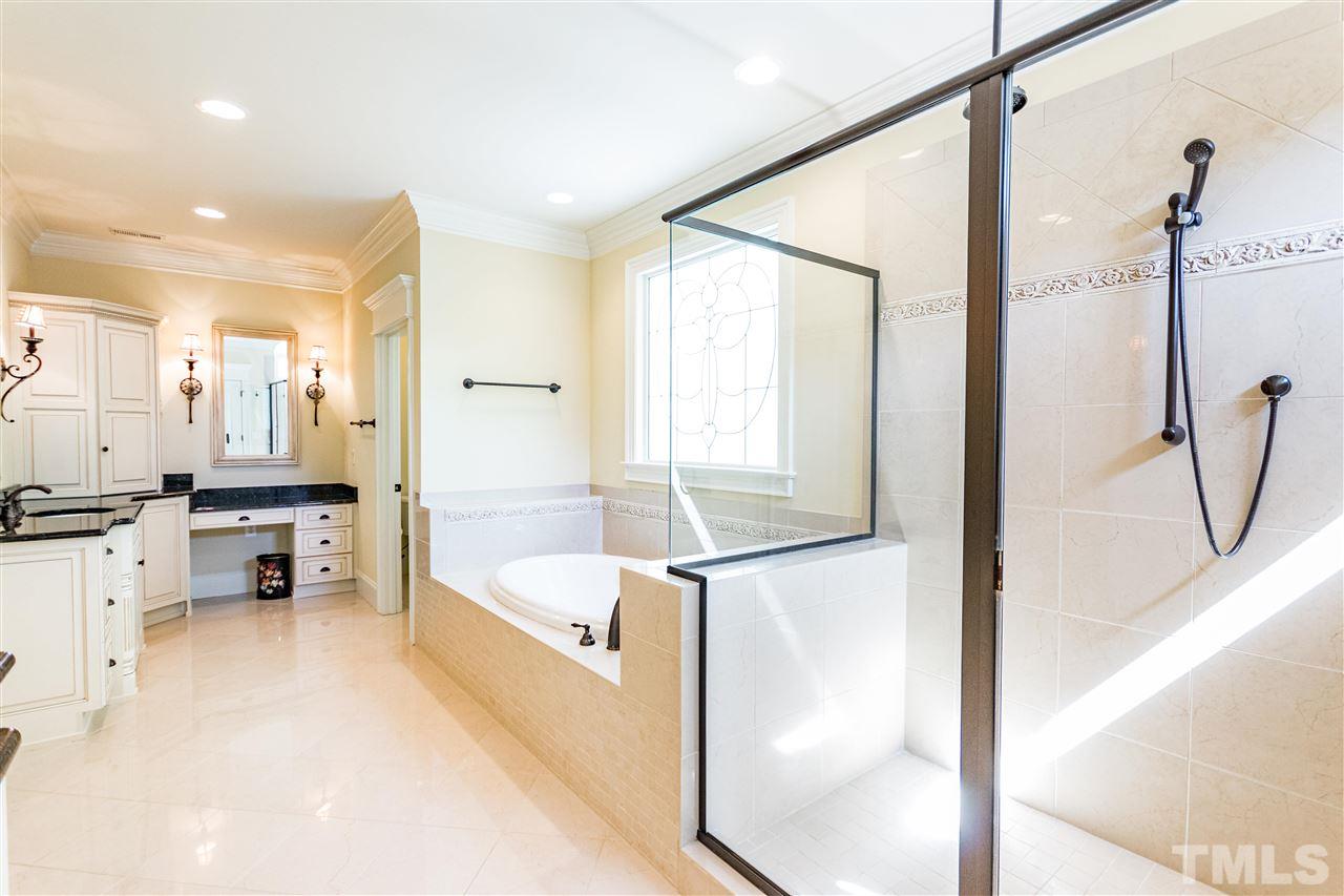 7826 Monument Lane Raleigh, NC 27615 - Photo 19 of 30 Gallery Image 19
