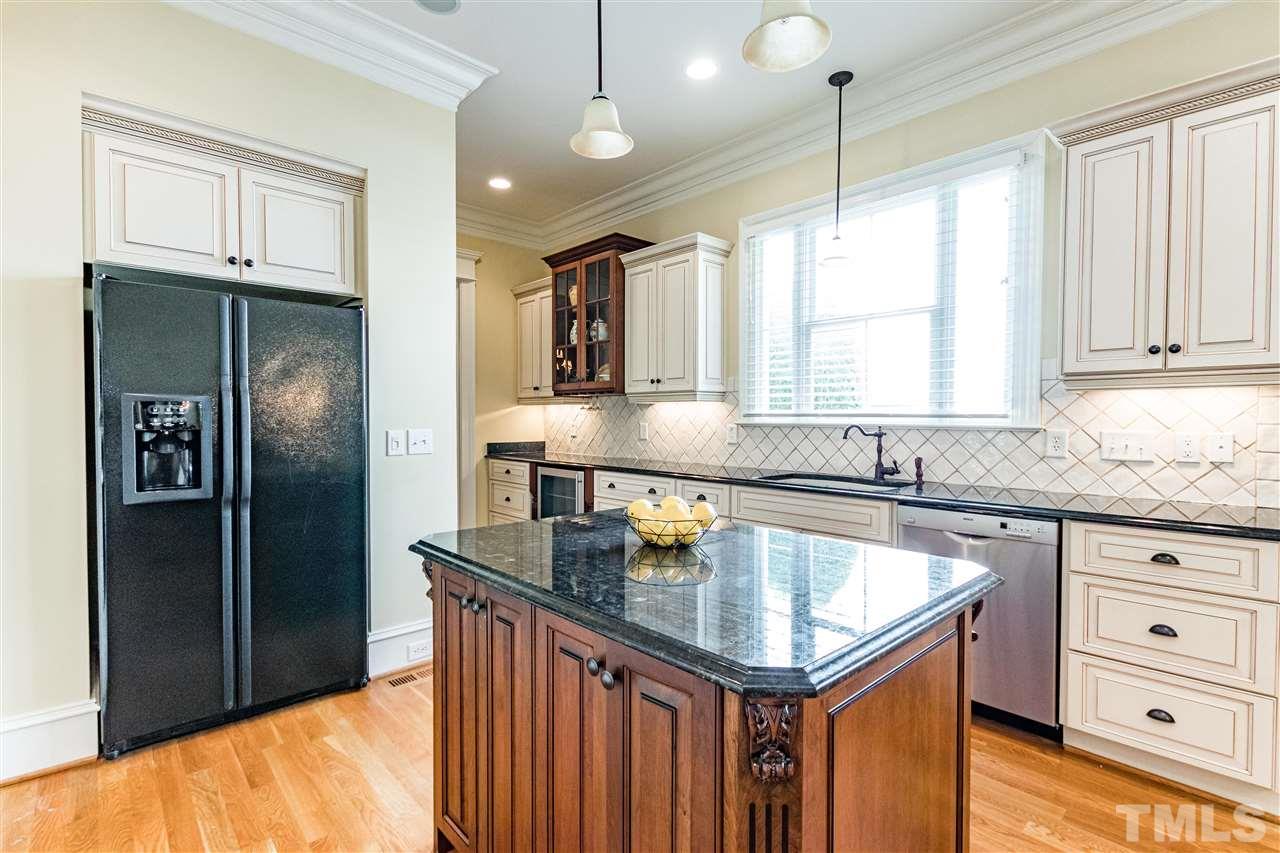 7826 Monument Lane Raleigh, NC 27615 - Photo 5 of 30 Gallery Image 5