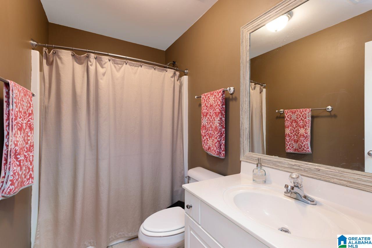 405 Sunset Lake Circle Chelsea, AL 35043 - Photo 29 of 40