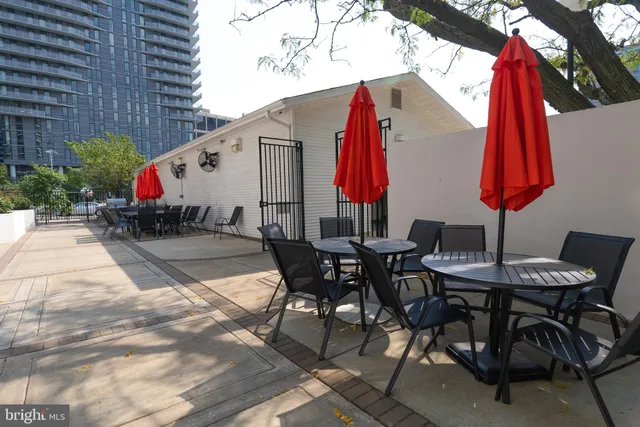 $499,900 | 1530 Key Boulevard, Unit 327, Arlington, VA 22209