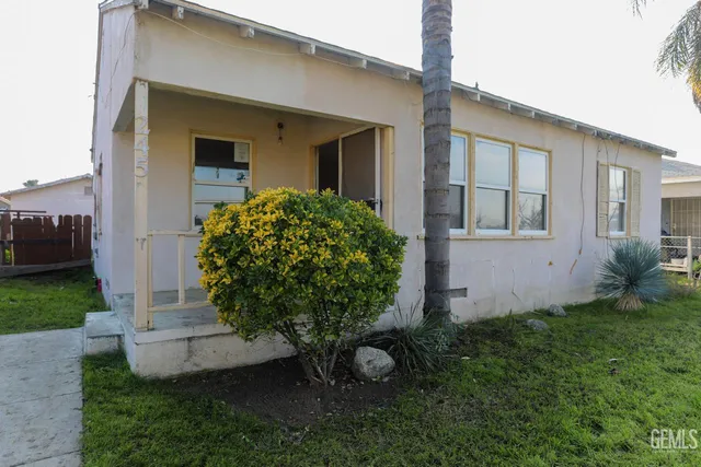 $219,900 | Undisclosed Address, Shafter, CA 93263