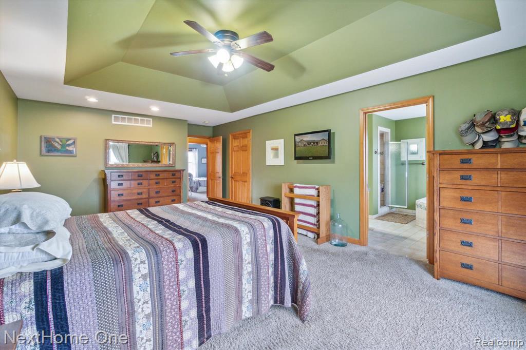 7463 Faussett Road Fenton, MI 48430 - Photo 20 of 53