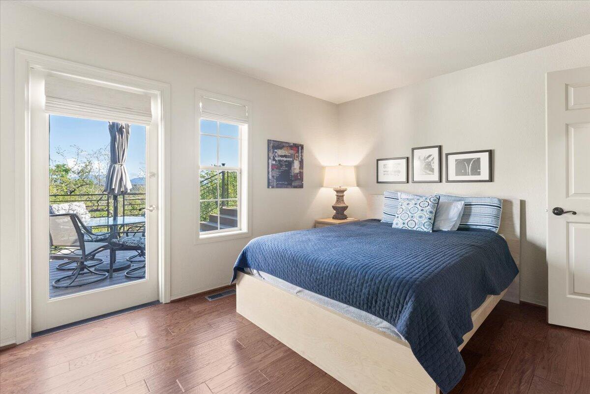 3140 Riesling Path Redding, CA 96001 - Photo 51 of 81 Guest Bedroom