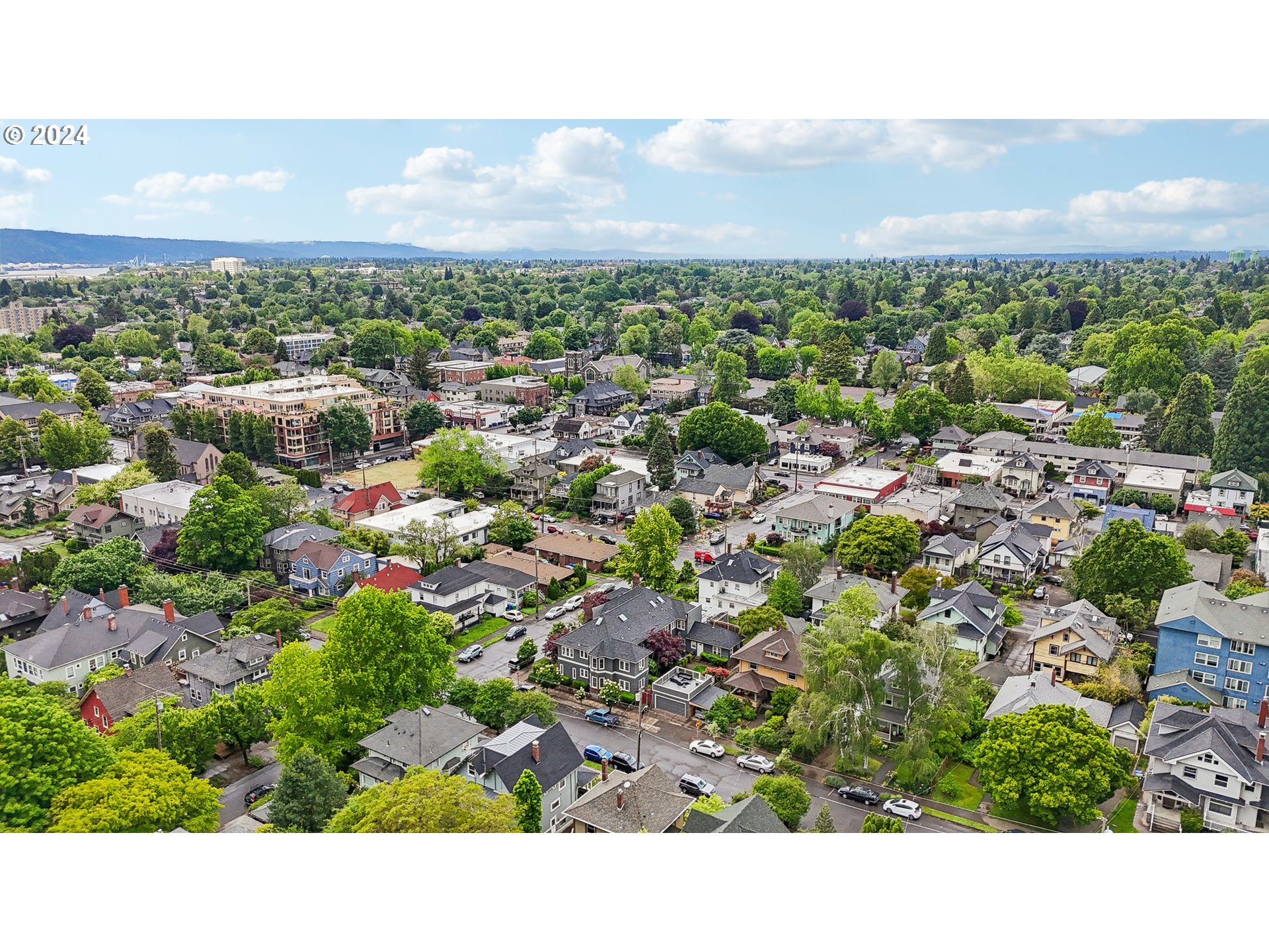 1510 Northeast 19th Avenue, Unit 4 Portland, OR 97232 - Photo 33 of 39 a view of a city