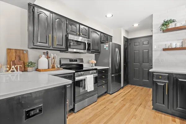 $429,900 | 2293 A Circle Ridge, Delafield, WI 53018