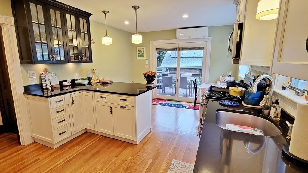 9 Avalon Road, Unit 1 Boston, MA 02132 - Photo 5 of 26