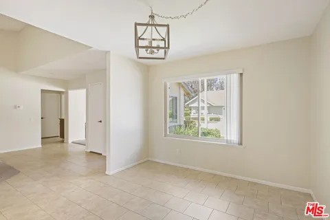 $625,000 | 44122 Village 44, Camarillo, CA 93012