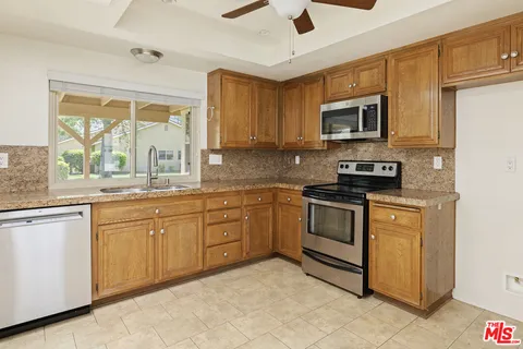 $625,000 | 44122 Village 44, Camarillo, CA 93012