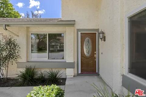 $625,000 | 44122 Village 44, Camarillo, CA 93012