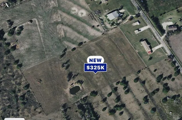 a view of a construction area