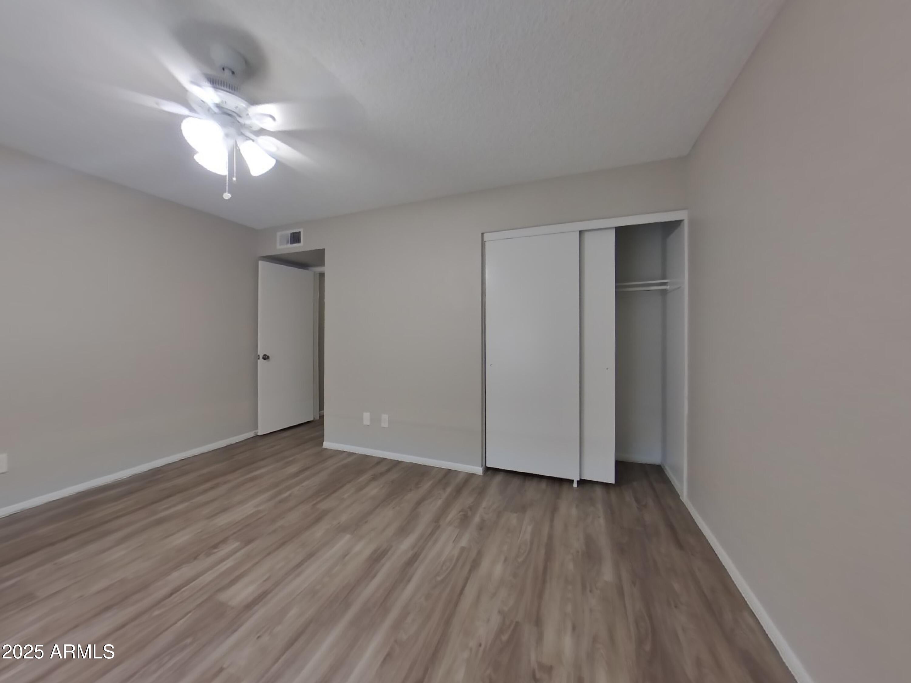 5819 West Grovers Avenue Glendale, AZ 85308 - Photo 10 of 19 9_Image_mndtHo03f8