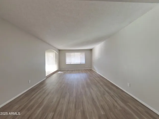 $2,179 | 5819 West Grovers Avenue, Glendale, AZ 85308