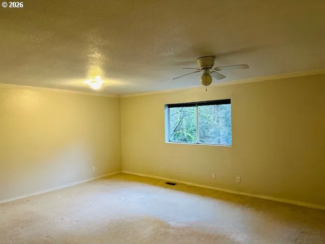 $814,900 | 1660 Southwest Royal Drive, West Linn, OR 97068