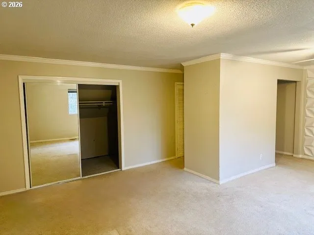 $814,900 | 1660 Southwest Royal Drive, West Linn, OR 97068