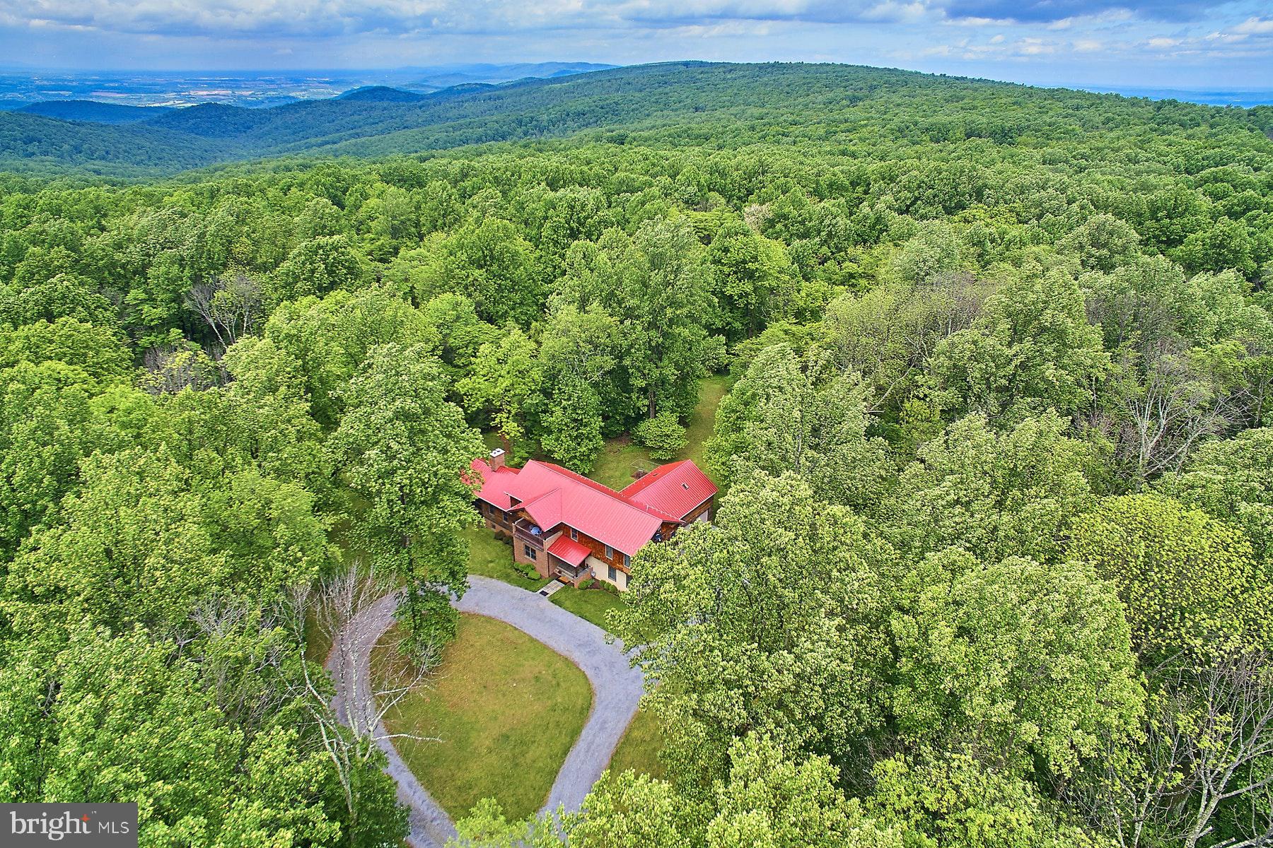 20769 Blue Ridge Mountain Road Paris, VA 20130 - Photo 2 of 63 Circular driveway with 2 car side-load garage