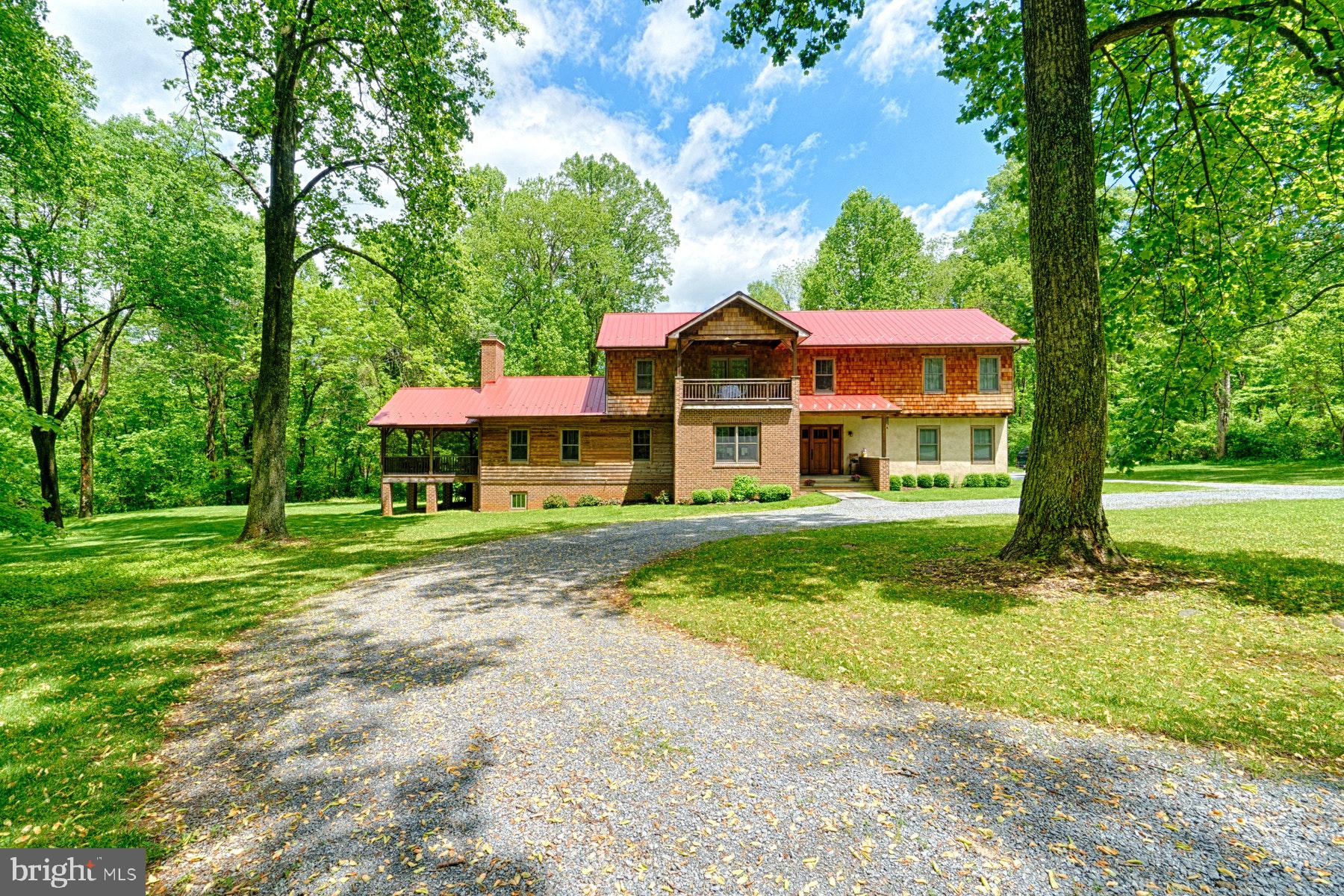 20769 Blue Ridge Mountain Road Paris, VA 20130 - Photo 7 of 63 Gallery Image 7