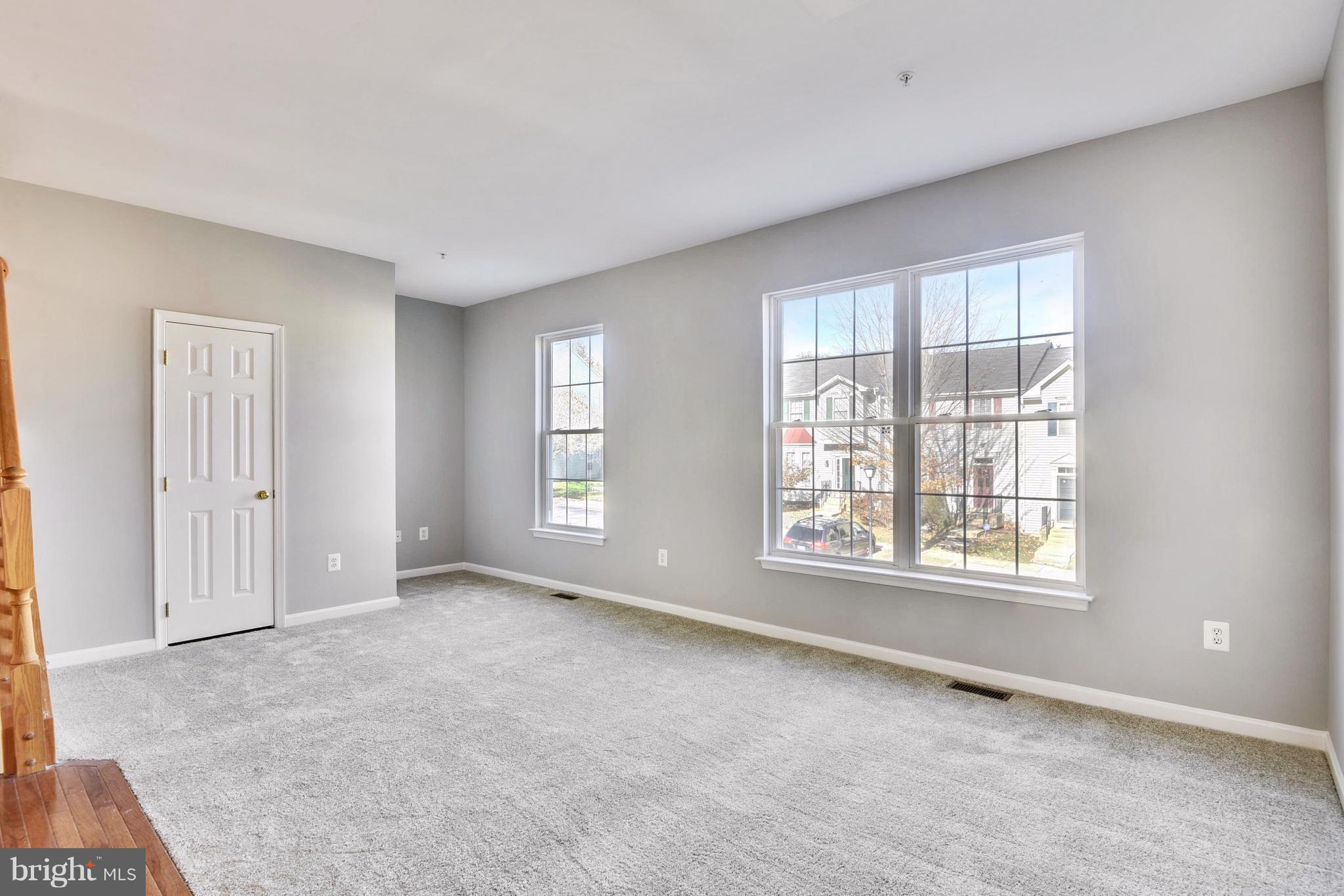 13376 Rushing Water Way Germantown, MD 20874 - Photo 12 of 30 Living Room