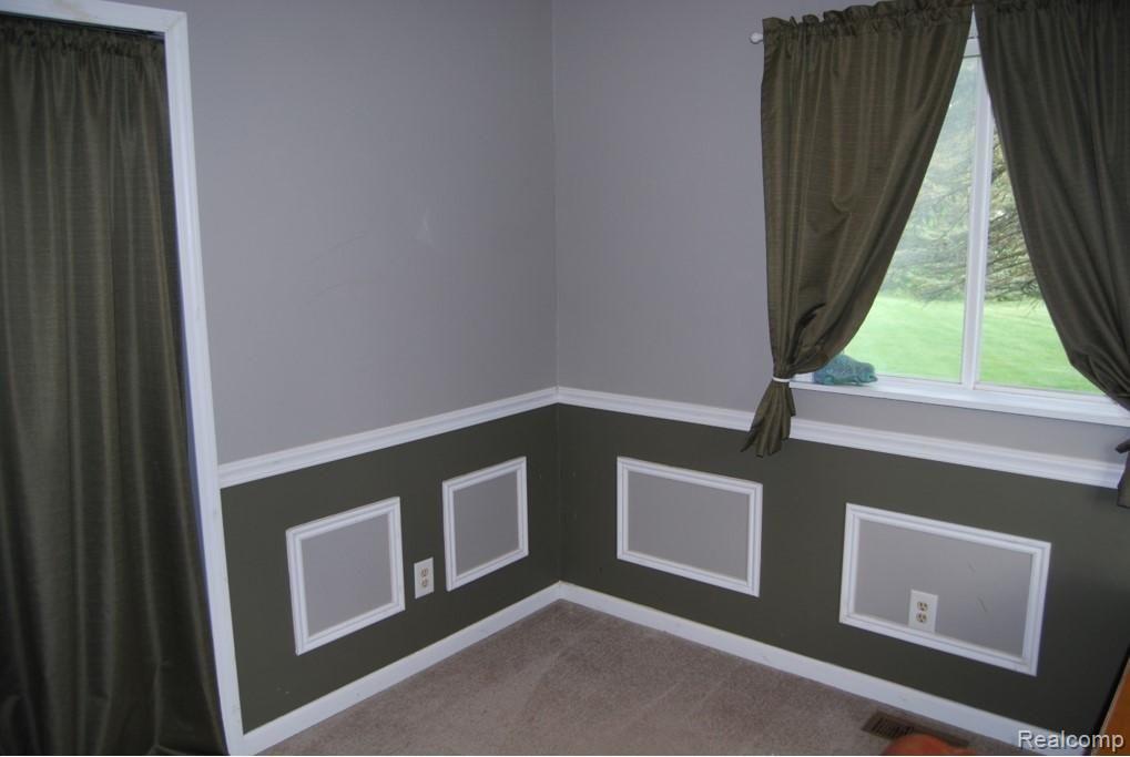 6811 North Fowlerville Road Fowlerville, MI 48836 - Photo 23 of 40
