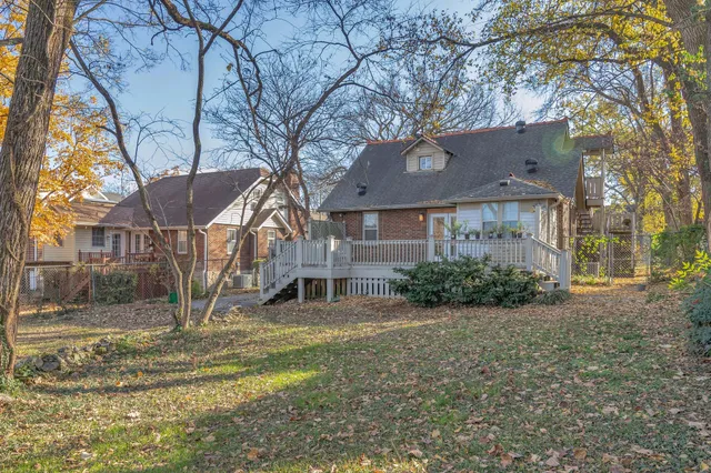 $2,400 | 2808 Belcourt Avenue, Nashville, TN 37212