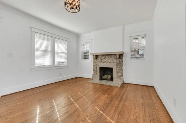 $2,400 | 2808 Belcourt Avenue, Nashville, TN 37212