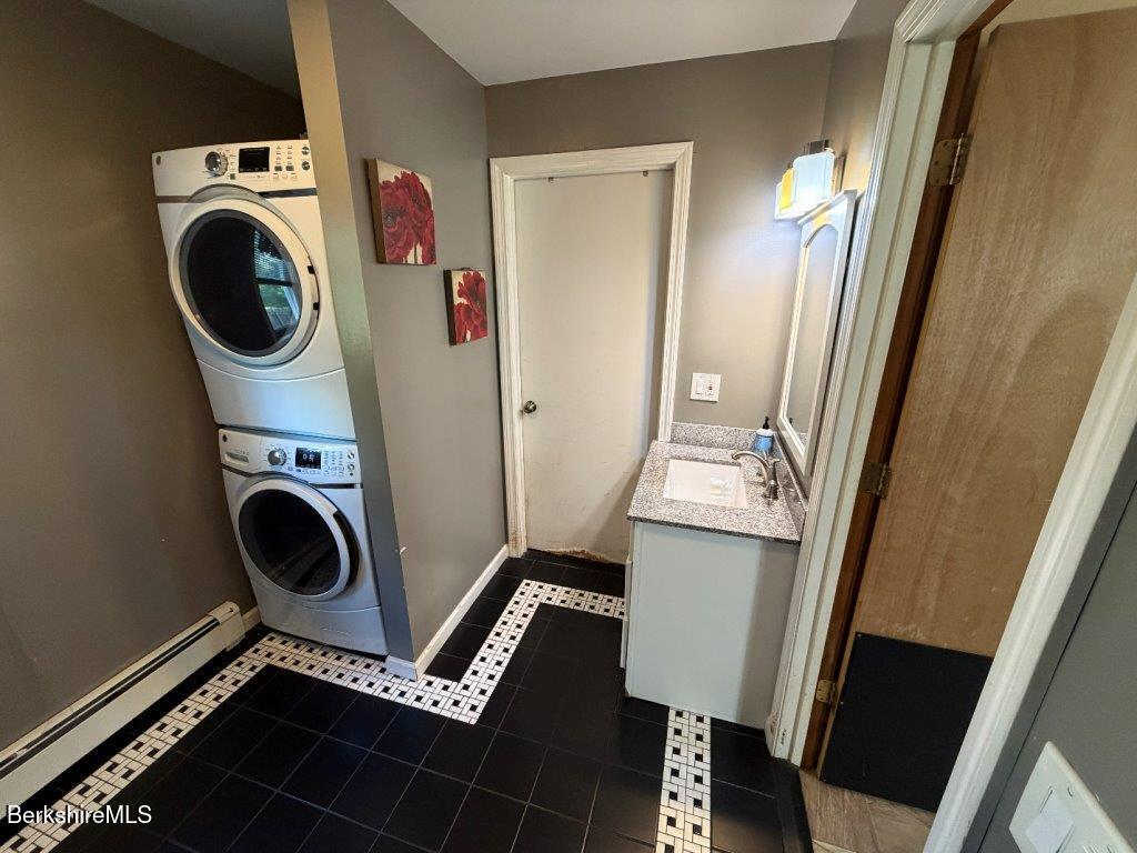 118 Winesap Road Pittsfield, MA 01201 - Photo 24 of 40 20260601_202939258_iOS