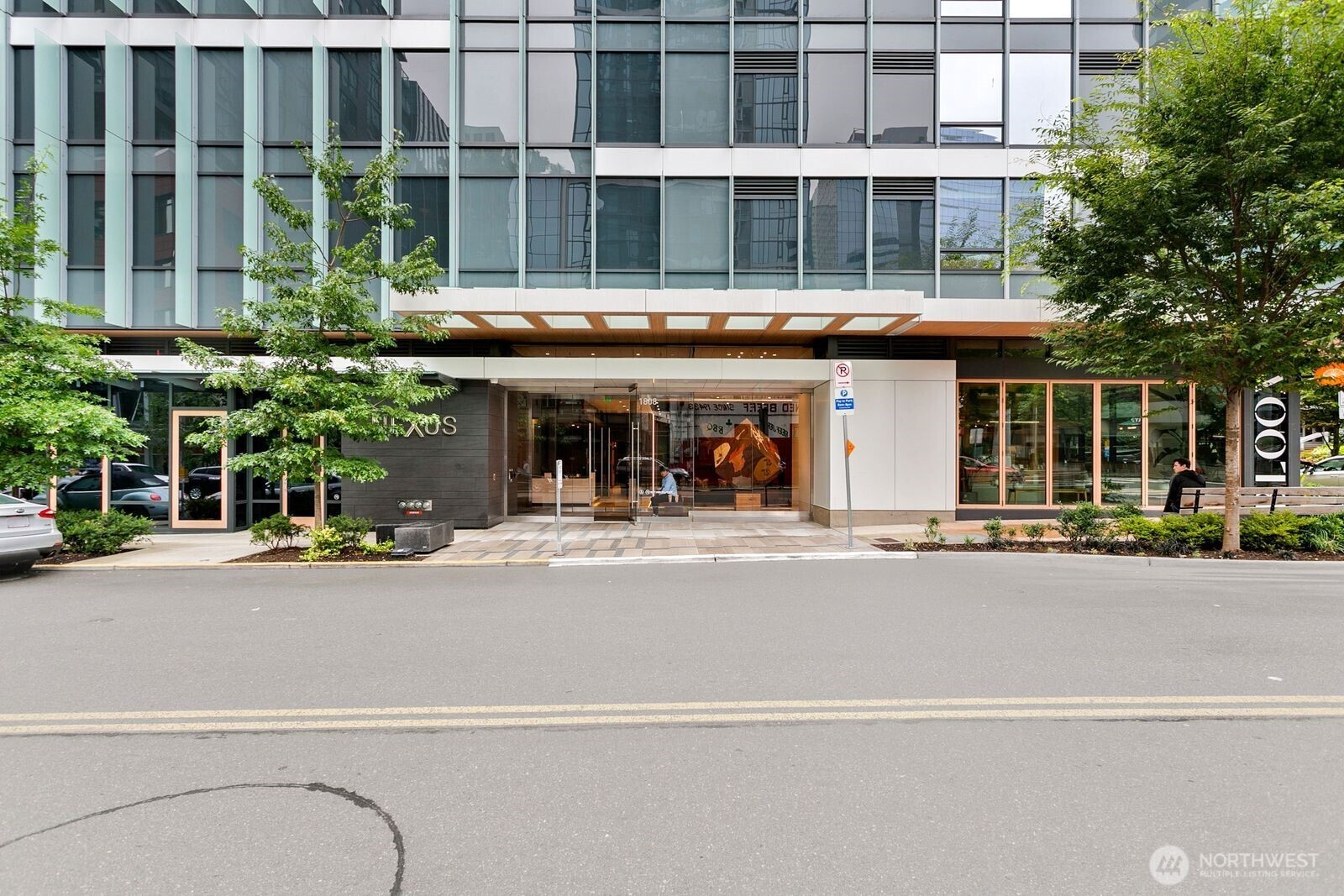 1808 Minor Avenue, Unit 905 Seattle, WA 98101 - Photo 33 of 33 a view of a building entrance
