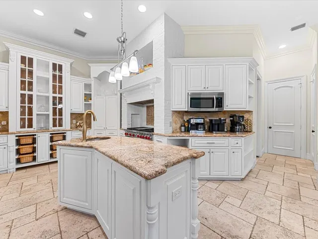 $4,950,000 | 3030 Northeast 45th Street, Fort Lauderdale, FL 33308